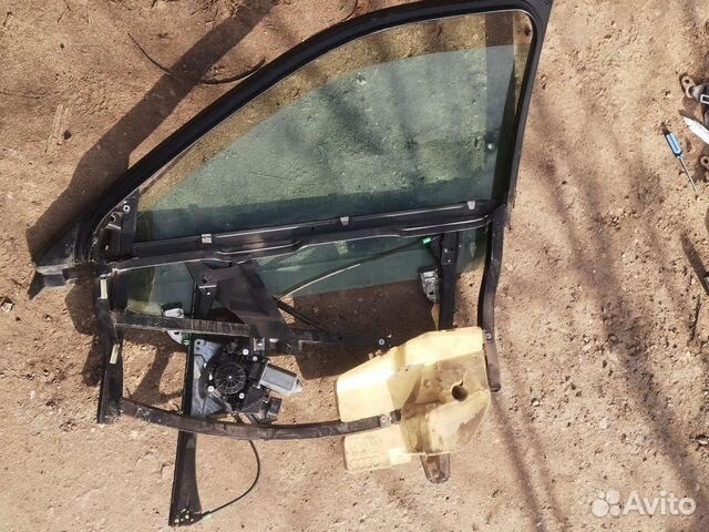 Стеклоподъемник передний правый Audi A4B5