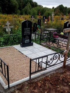 Благоустройство могил, укладка плитки