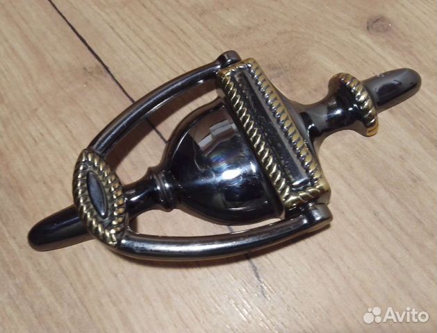 Дверной звонок. Кнокер