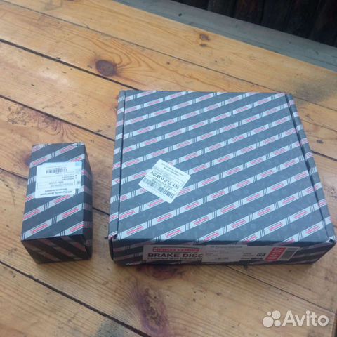 Тормозные диски+накладки передние Хонда Аккорд 94г