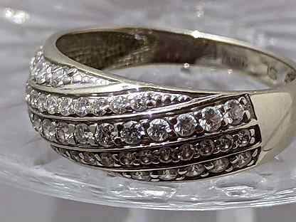 Золотое кольцо с бриллиантами 0.46 карат