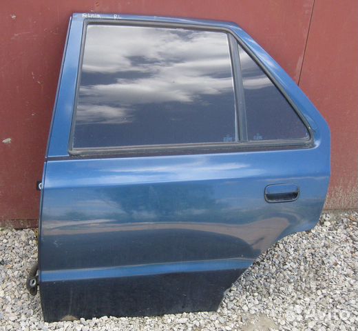 Дверь задняя левая Skoda Felicia хэтчбек