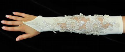 Свадебные перчатки