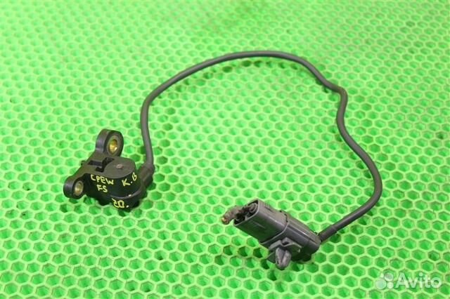 Датчик положения коленвала Mazda FP/FS