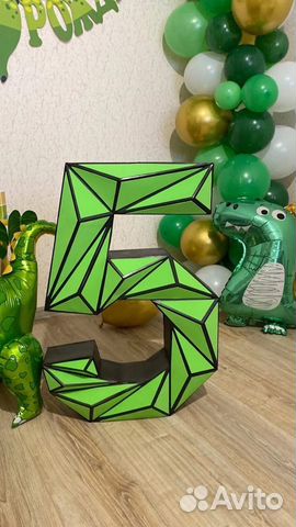 Цифра на День Рождения объёмная полигональная