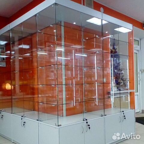 Замена стекла витрине. Крепление для витрин. Двойное остекление витрин. Витринное остекление. Витрина стекло.