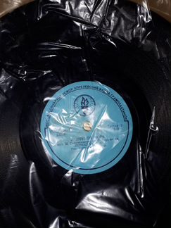 Виниловые грампластинки