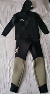 Костюм для подводного плавания