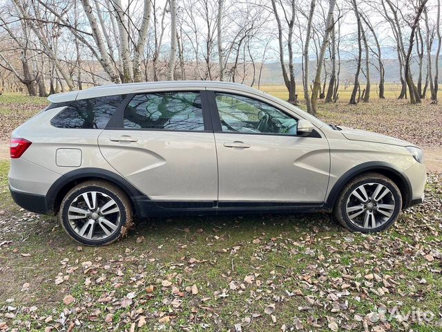 LADA Vesta Cross 1.8 AMT, 2018, 65 000 км