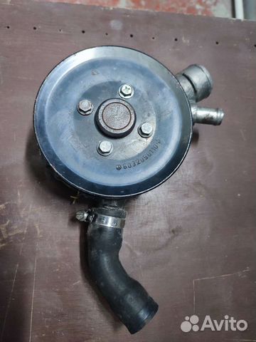 Помпа Mercedes V230 W638 111.980