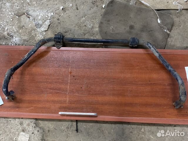 Передняя стойка стабилизатора Range Rover