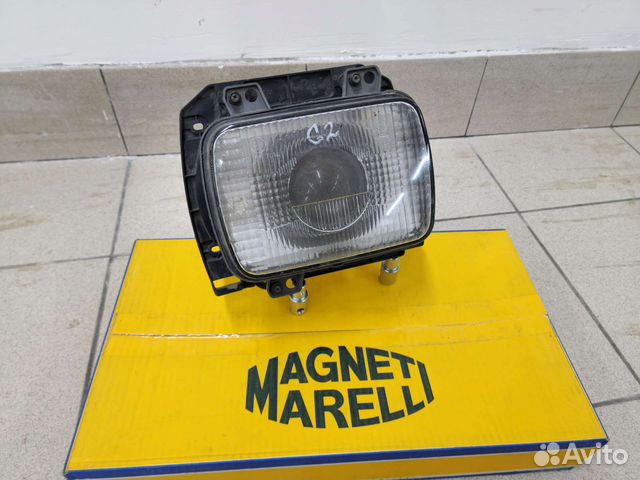 Фара Hella Sport Front Volkswagen Golf Mk2 Vag