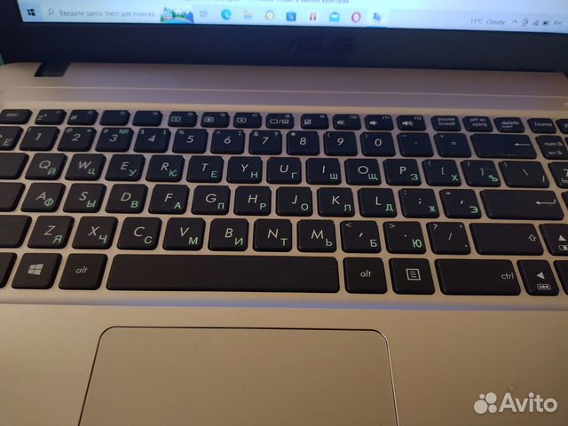 Ноутбук asus
