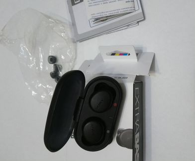 Bluetooth наушники Sony WF-XB700