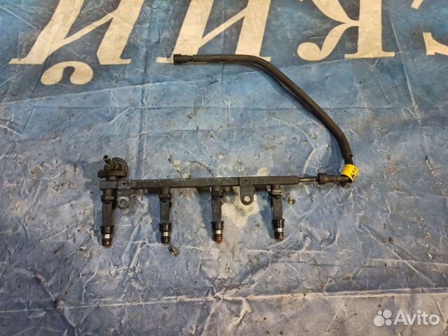 Топливная рампа с форсунками Chevrolet Lanos