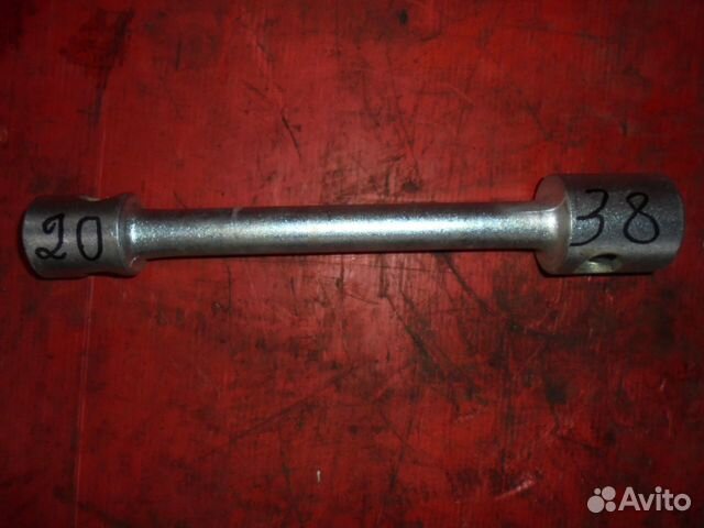Ключ баллонный 20х38