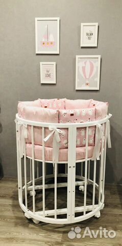 Детская кроватка с маятником круглая