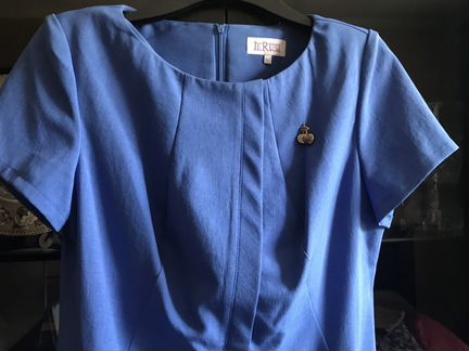 Женское платье