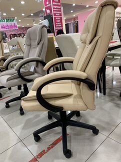 Компьютерное кресло