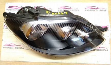 Фара правая VW Гольф 5 плюс 2008-2014г