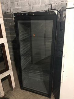 Винный шкаф Electrolux