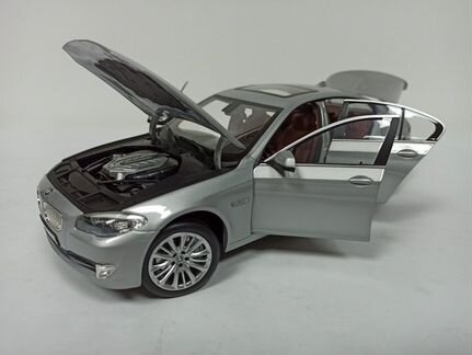 Bmw 550i 5 Series 1:18 Norev