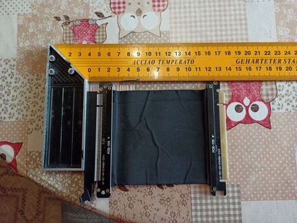Соединительный кабель PCI Express
