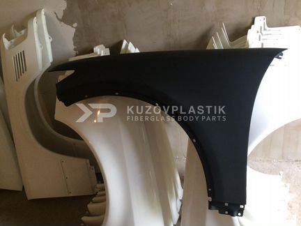 Крыло инфинити фх 35 стеклопластиковое