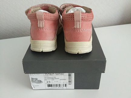 Босоножки ecco