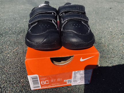 Кроссовки nike pico 5, размер c6 5.5uk 22eur 12cm