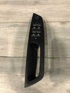 Блок управления стеклоподъемников BMW X5 E70