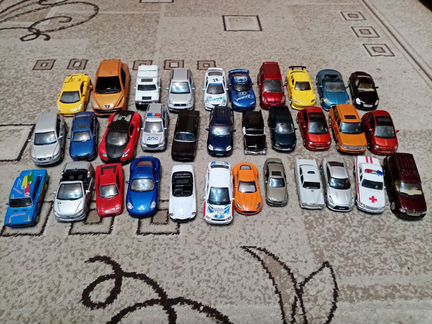 Металлические машинки