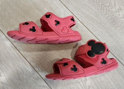 Сандалии Adidas для девочки 27 размер