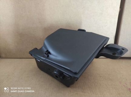 Новый Короб блока предохранителей Рено Логан 1