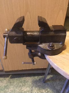 Тиски поворотные СССР