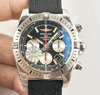 Breitling Chronomat 44mm Airborne 30th Anniversary
