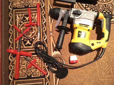 Перфоратор dewalt