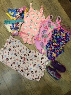 Купальники 98-104 hm crocs c 7