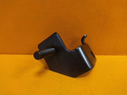 Кронштейн радиатора Mitsubishi Outlander 3 2012-Нв