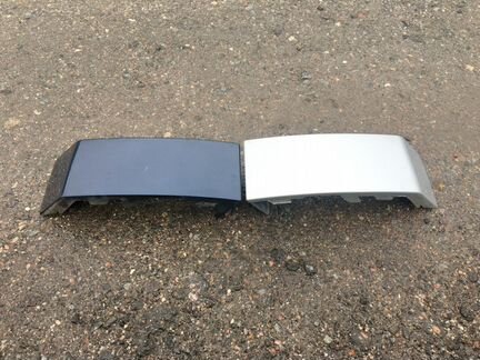 Накладка под задний фонарь Вольво XC90 (2002-2006)