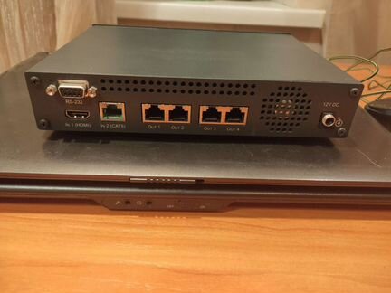 Коммутатор Kramer VM-114H4C