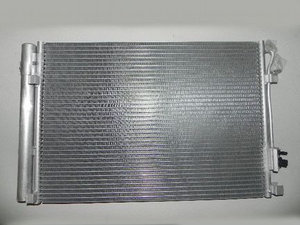 Радиатор кондиционера Хендай Солярис Киа Рио