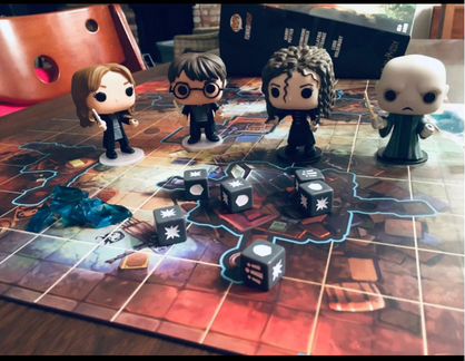 Игра Funkoverse Harry Potter Гарри Поттер base set