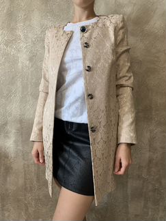 Плащ/ветровка