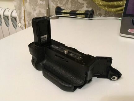 Sony A7R2 VG-C2EM battery grip Original