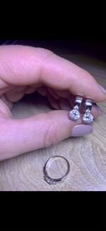 Серебряный набор: кольцо и серьги