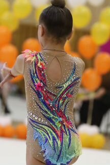 Купальник для художественной гимнастки