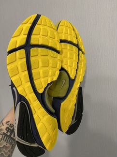Nike air