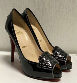 Туфли женские Louboutin 39.5 разм оригинал