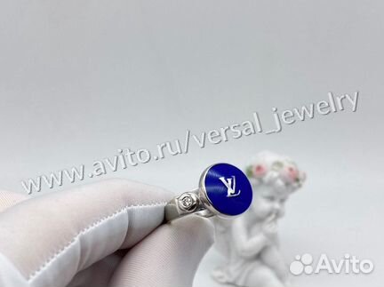 Кольцо Louis Vuitton с бриллиантами 8.76г